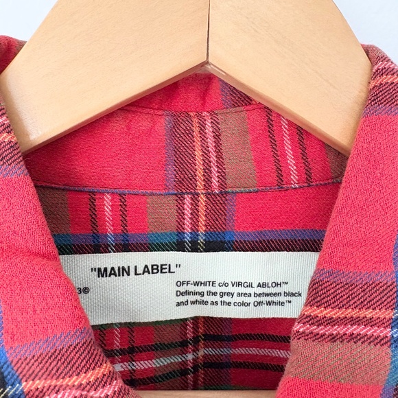 Off white spray paint flannel shirt in red - Picture 7 of 10